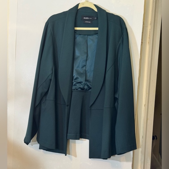 Studio By Torrid Luxe Ponte Peplum Blazer - Picture 7 of 16